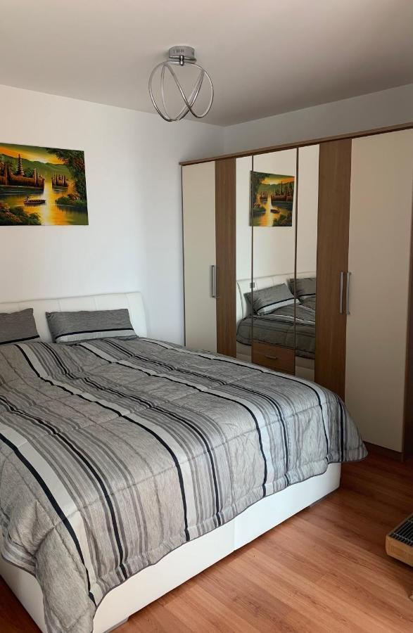 Vienna Gate Apartment Bratislava Esterno foto